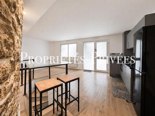 Appartement de 58 m² en souplex - Paris 10e