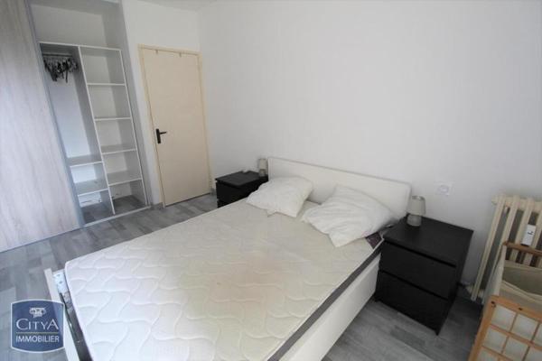 Appartement à louer 2 pièces 39.6m² Chartres (28000)