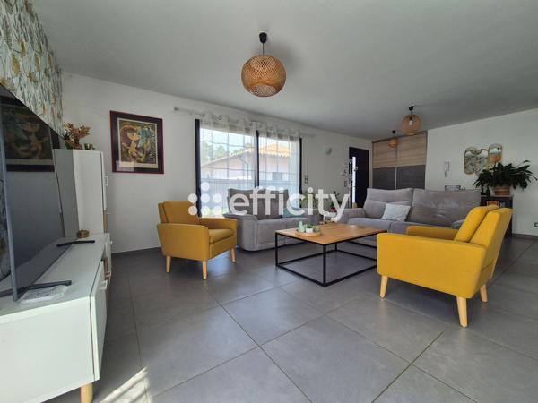 Maison 5 pièces - 110 m² Exclusivité efficity