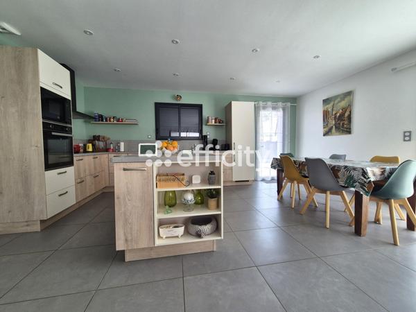 Maison 5 pièces - 110 m² Exclusivité efficity