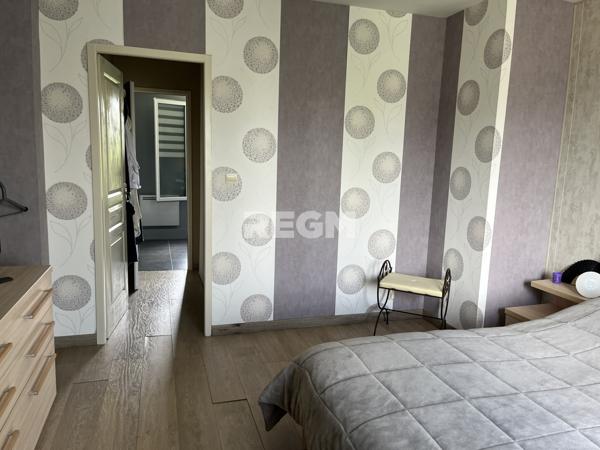 Milly-la-Forêt (91490) Maison familiale de 215 m² dont un appartement proche Barbizon et Milly la forêt