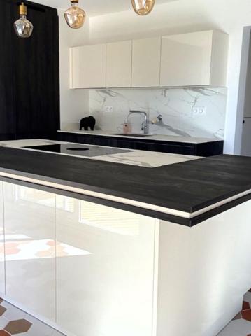 A VENDRE Exceptionnel - Exclusivité, grand Appartement T4 - T5  à Tassin La Demi Lune  limite Point du jour