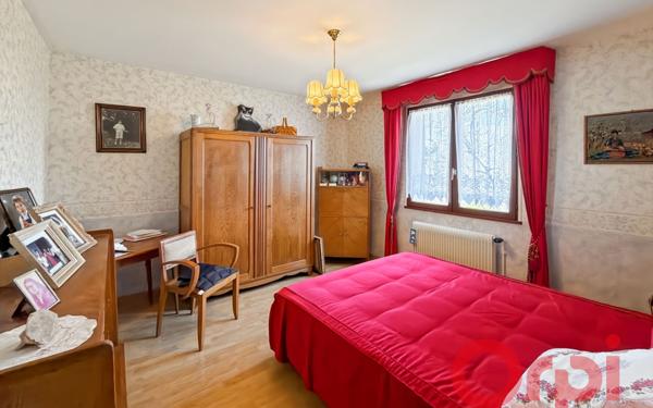 Maison à vendre    3 pièces • 102,47 m2 Bourges