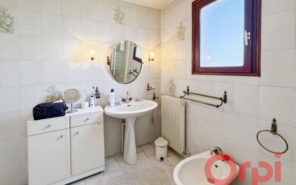 Maison à vendre    3 pièces • 102,47 m2 Bourges