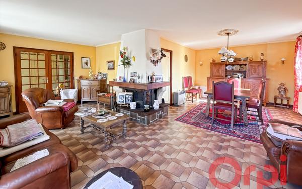 Maison à vendre    3 pièces • 102,47 m2 Bourges