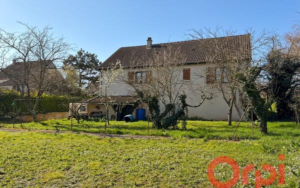 Maison à vendre    3 pièces • 102,47 m2 Bourges