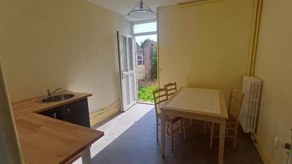 Maison de maitre à Cluis 8 pièce(s) 294 m2