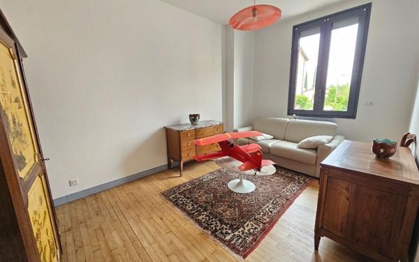 Maison à vendre    6 pièces • 240,75 m2 Toulouse