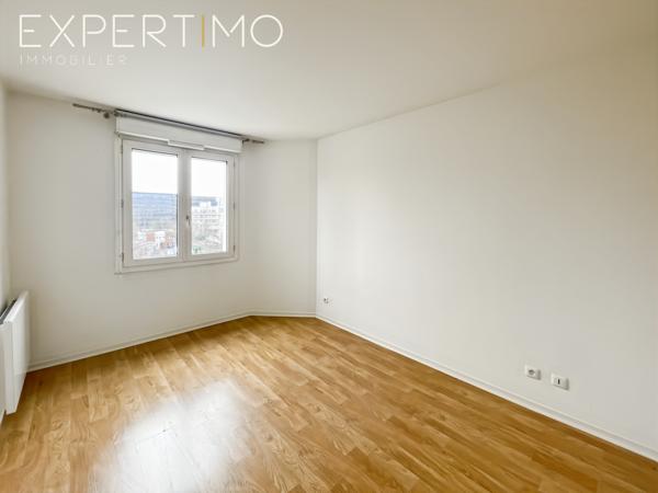 Issy-les-Moulineaux (92130) T2 52 m² avec balcon - Ile saint Germain