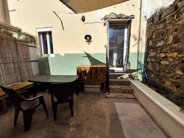 11210 PORT LA NOUVELLE Appartement rénové avec cour