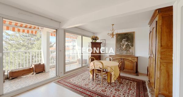 À vendre Appartement 4 pièces 86 m² - Marly-le-roi 78160