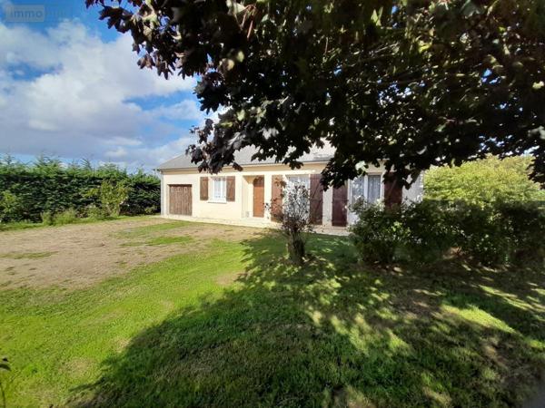 Maison à vendre à Meslay-du-Maine en Mayenne (53170), ref : 53018-1797