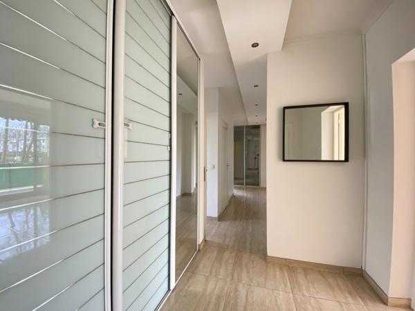 Gouvieux (60) : Sérénité et harmonie au cœur d'un écrin de verdure privé au Parc du Chaufour