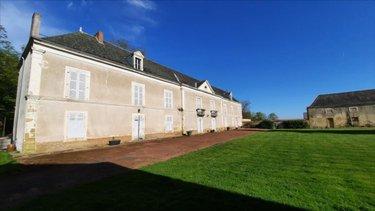 Bien agricole à vendre à Levroux dans l'Indre (36110), ref : 021/1529