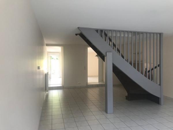Location Maison 5 pièces Saint-Aubin-le-Cloud (79450)