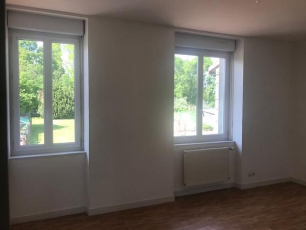 Location Maison 5 pièces Saint-Aubin-le-Cloud (79450)