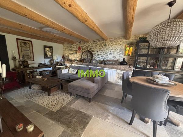 Vente / Propriété à Uzès (30700)