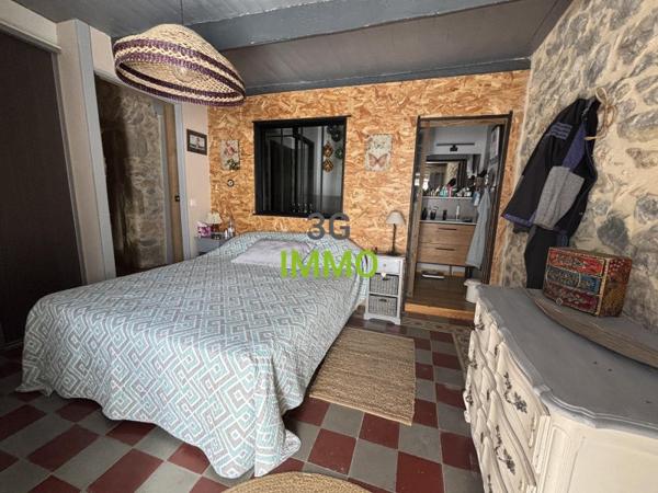 Vente / Propriété à Uzès (30700)