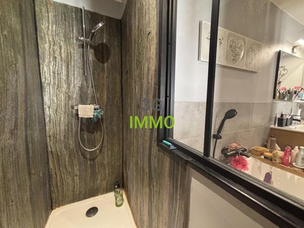 Vente / Propriété à Uzès (30700)