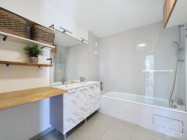 Nouveauté Nestenn Castanet. Appartement 4 pièces à vendre sur Auzeville Tolosane - 86 m², 3 chambres, 2 places de parking