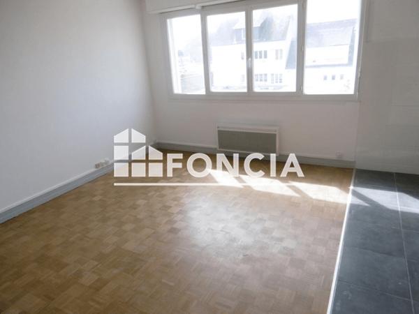 Location Appartement 2 pièces 37 m² - 3 PLACE COLBERT Lorient 56100
