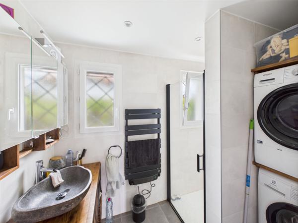 Urt - Vente Maison - rénovée - Commerces à pied