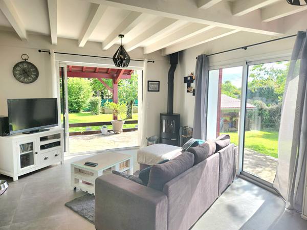 Urt - Vente Maison - rénovée - Commerces à pied