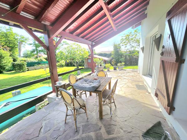 Urt - Vente Maison - rénovée - Commerces à pied