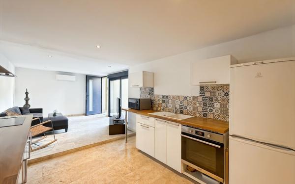 Maison à vendre    6 pièces • 153,68 m2 Septèmes-les-Vallons