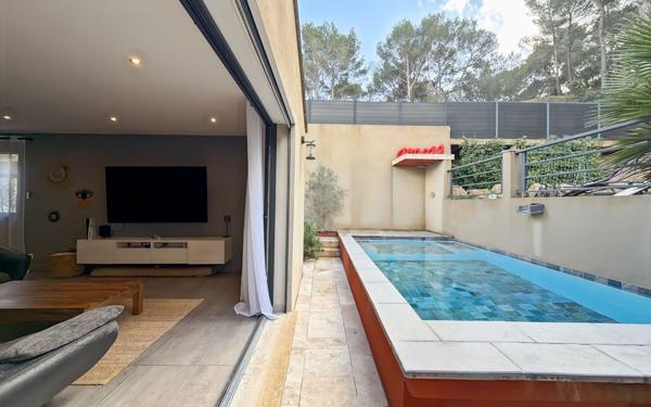 Maison à vendre    6 pièces • 153,68 m2 Septèmes-les-Vallons