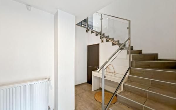 Maison à vendre    6 pièces • 153,68 m2 Septèmes-les-Vallons