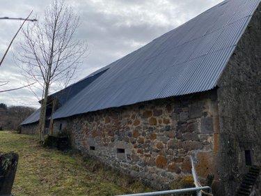 Bâtiment agricole à vendre à Drugeac dans le Cantal (15140), ref : 15060/931