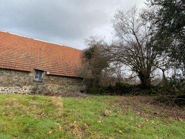 Bâtiment agricole à vendre à Drugeac dans le Cantal (15140), ref : 15060/931