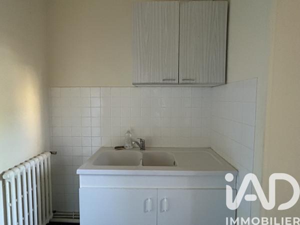 Maison à vendre 8 pièces 275 m² Confolens