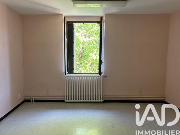 Maison à vendre 8 pièces 275 m² Confolens
