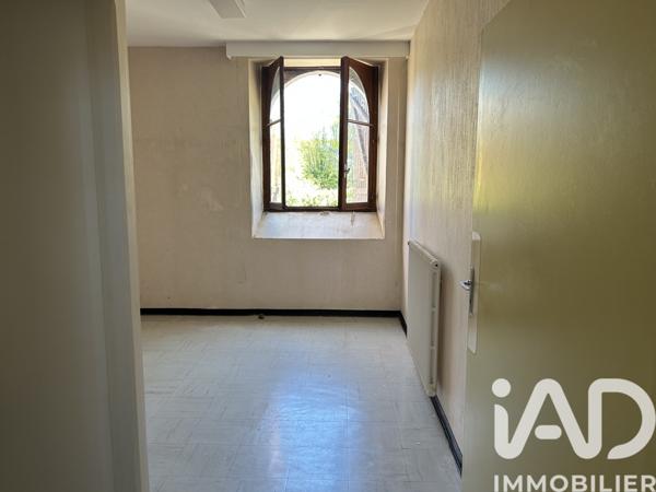 Maison à vendre 8 pièces 275 m² Confolens