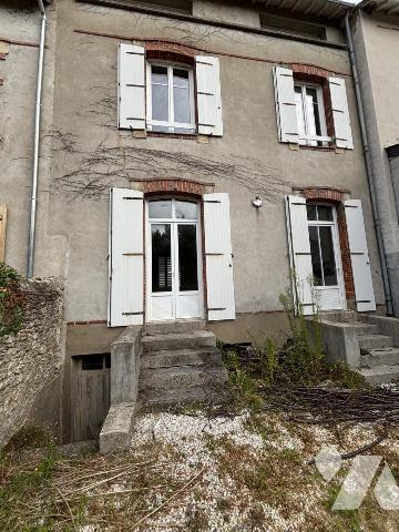 NANTES – SAINT-FÉLIX Hôtel particulier de 145,22 m² habitables sur terrain de 167 m². garage