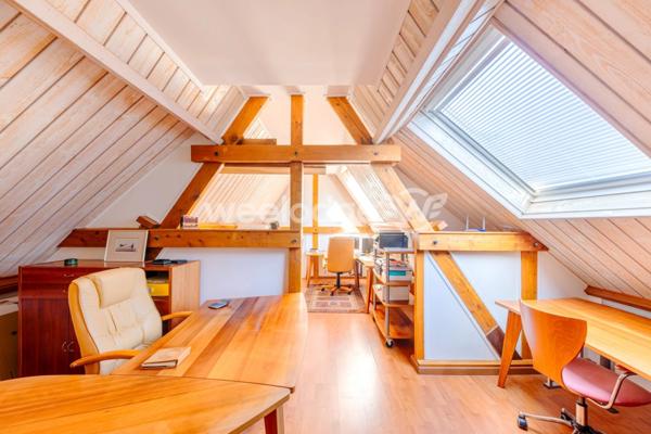 Maison à vendre 9 pièces de 210 m² à Conflans-Sainte-Honorine