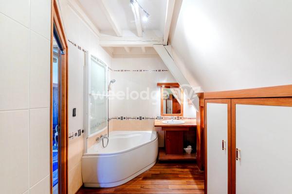 Maison à vendre 9 pièces de 210 m² à Conflans-Sainte-Honorine
