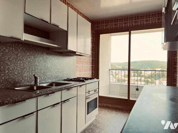 Appartement 5 pièces – Maromme centre-ville