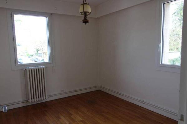 Appartement 3 pièces                                        - 44000 Nantes Réf : 9136