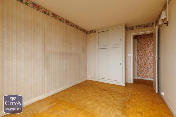 Appartement à vendre 4 pièces 77m² Bron (69500)