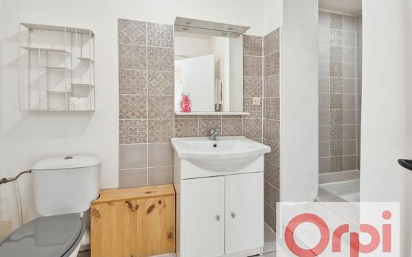 Appartement à louer    3 pièces •  Merville