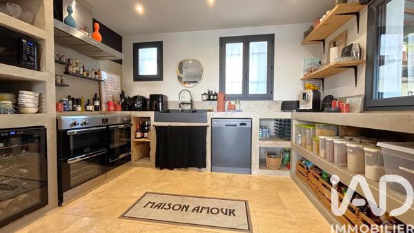 Maison à vendre 7 pièces 205 m² Roquebrune-sur-Argens