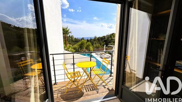 Maison à vendre 7 pièces 205 m² Roquebrune-sur-Argens