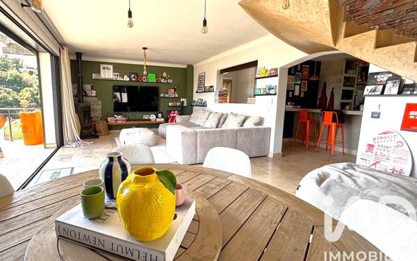 Maison à vendre 7 pièces 205 m² Roquebrune-sur-Argens