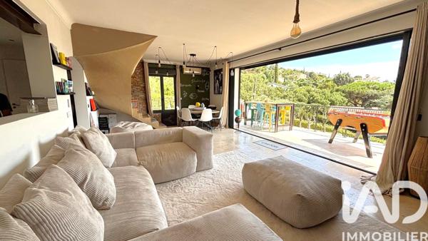 Maison à vendre 7 pièces 205 m² Roquebrune-sur-Argens