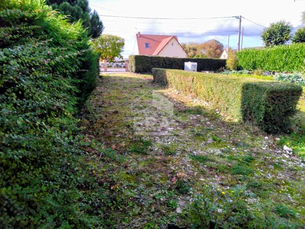 Terrain viabilisé - Bellengreville 1353m²