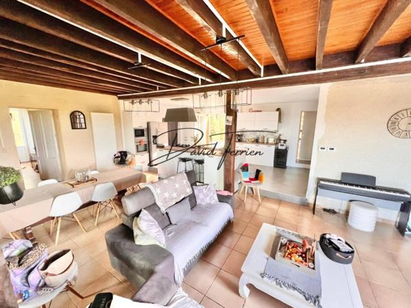 Maison à vendre 6 pièces de 304 m²