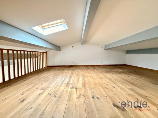 LORGUES T3 EN DUPLEX AVEC LOGGIA